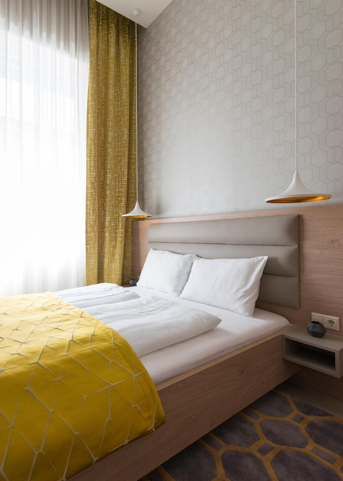 Paulay Deluxe Suites By Corall Budapest Luaran gambar